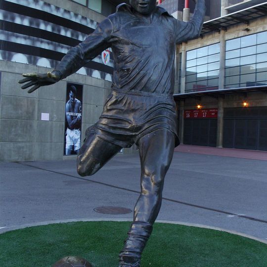 Estátua do Eusébio