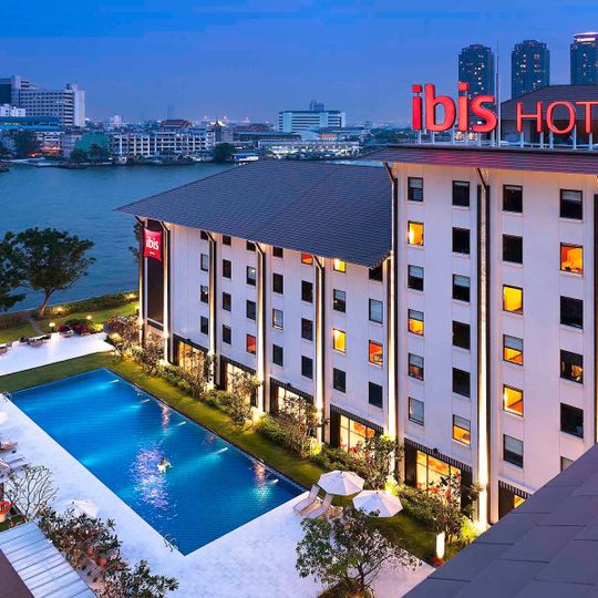 Ibis Bangkok Riverside