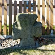 Mord- und Sühnekreuz Dorfallee -