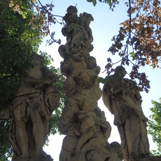 Sousoší Panny Marie, svatého Šebestiána a svatého Jana Nepomuckého