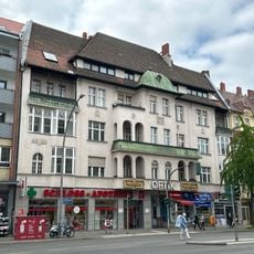 Wohn- und Geschäftshaus Berliner Straße 6