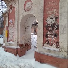 Ограда с воротами (Иваново)