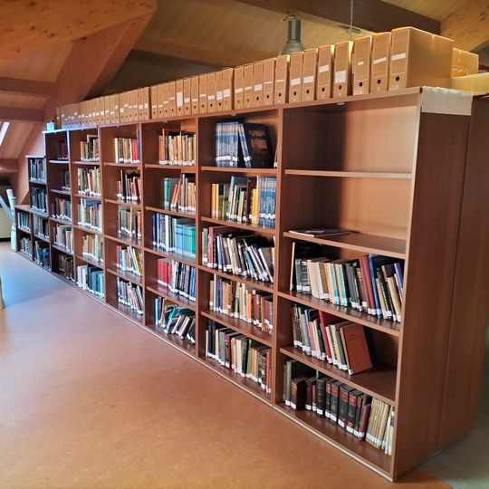 Biblioteca de la Fundación Exponav