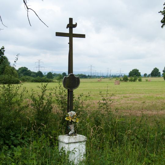 Kříž u cesty na Borek