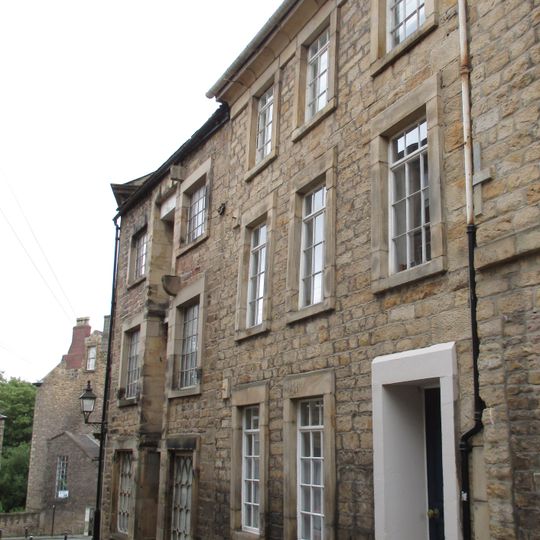 3, Castle Hill