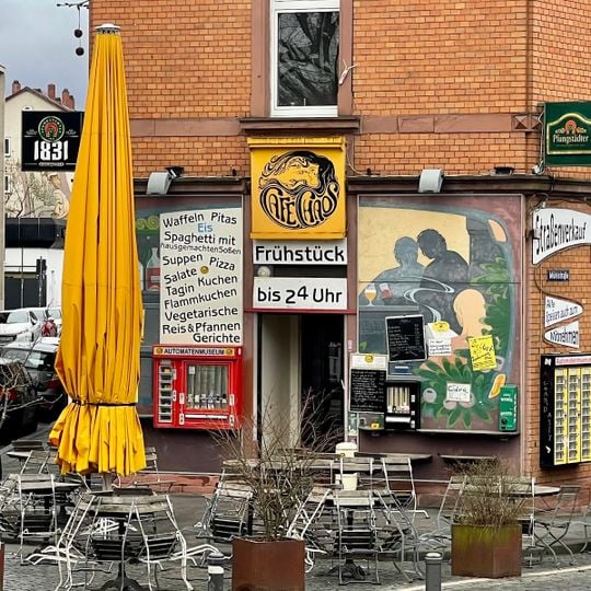Cafe Chaos