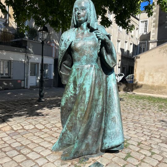 Statue d'Anne de Bretagne