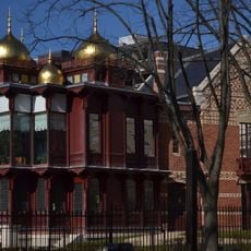 Pavillon des Indes, Courbevoie