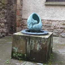 Tweeddale Court Fountain/Sculpture