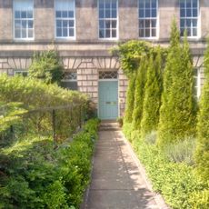 Edinburgh, 10 Comely Bank