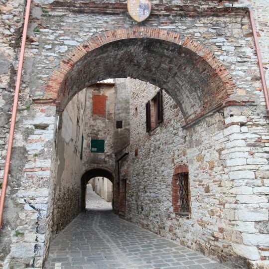 Mura di Monterotondo Marittimo