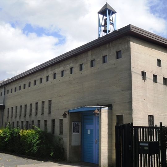 Église Sainte-Bernadette de Viry-Châtillon