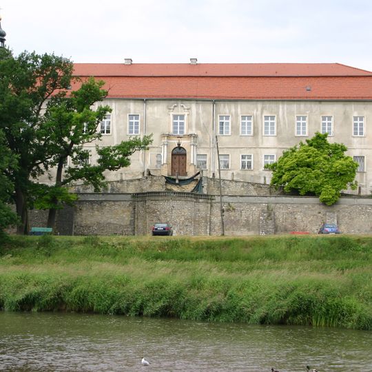 Krapkowice Castle