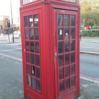 K2 Telephone Kiosk At Junction With Sutton Street