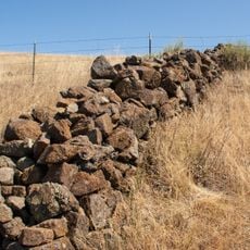 East Bay Walls