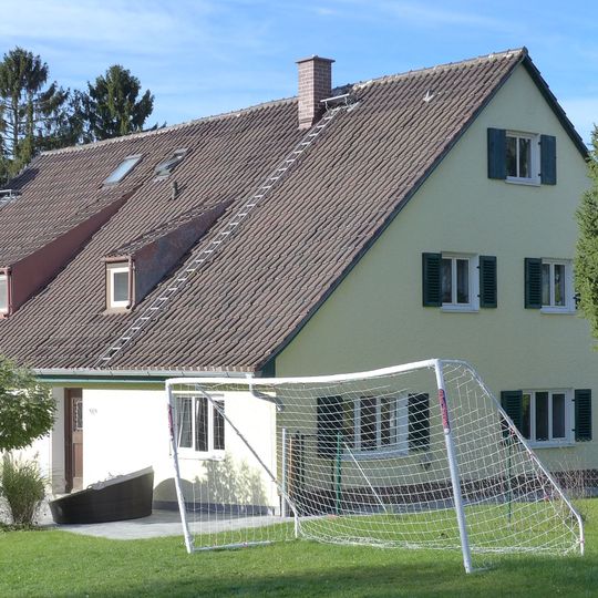 Erdgeschossiges Bauernhaus