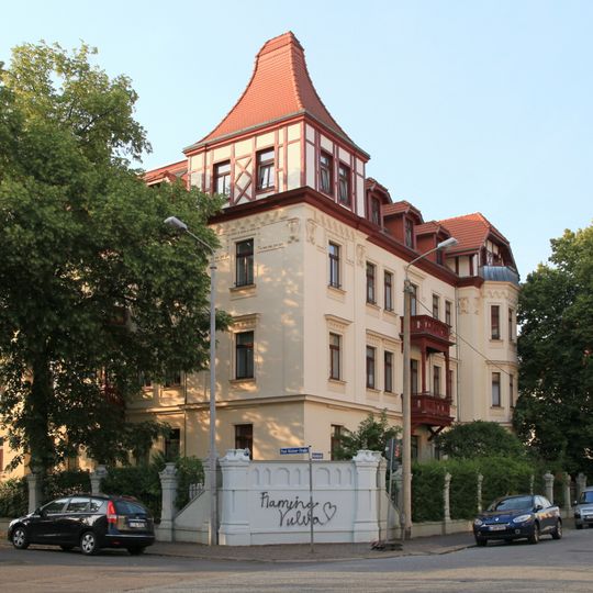 Mietshaus Paul-Küstner-Straße 14
