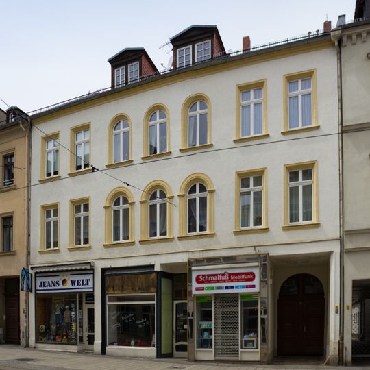 Wohn- und Geschäftshaus in geschlossener Bebauung Berliner Straße 56