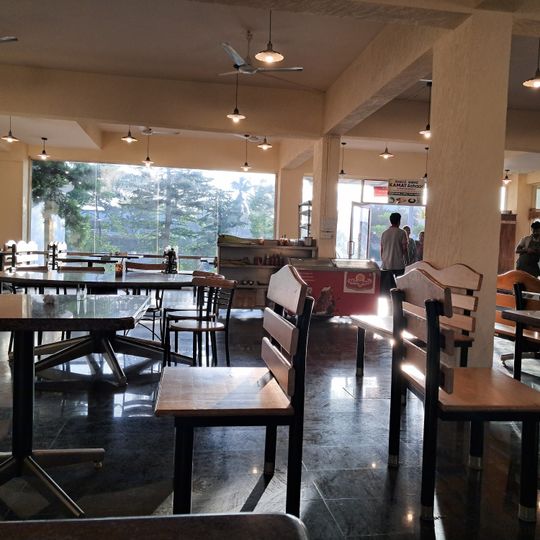 Kamat Upachar Veg Restaurant -Dobbaspet