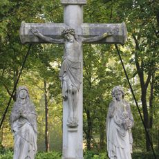 R.K. Begraafplaats St. Martinuskerk: Calvarieberg