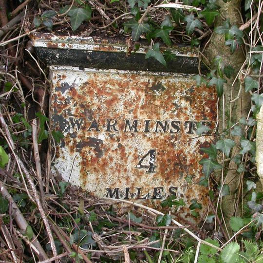 Milepost, 100m W Lower Shutes Cottage,