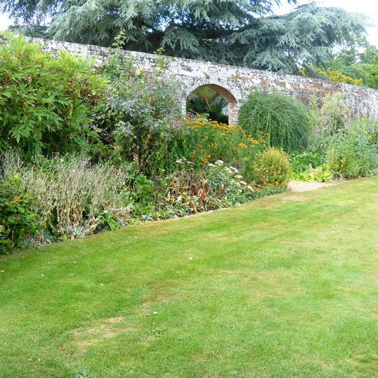 Garden Walls To North Of Belmont