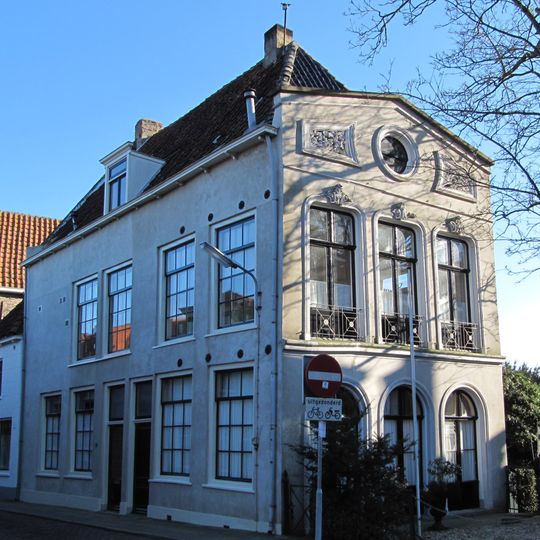 Voorhaven 10, Schoonhoven