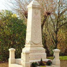 War memorial of Certines