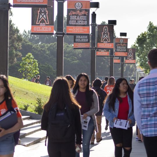 Huntington Beach High School