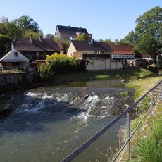 Mandau and Lausur retaining wall