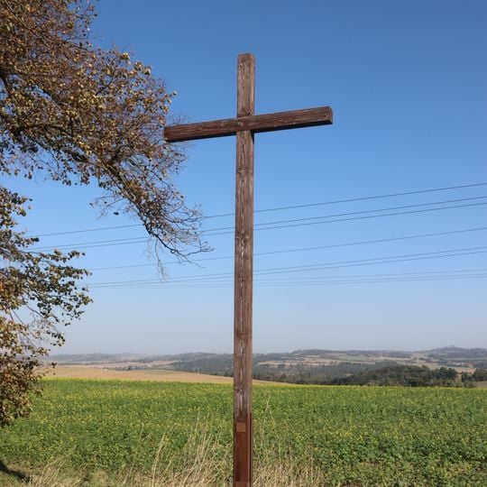 Kříž u silnice 23 u Červené Hospody