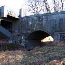 Klenutý most přes Zákolanský potok před ústím