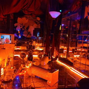 Clubs and nightclubs: temples of electronic music, dance, and techno culture