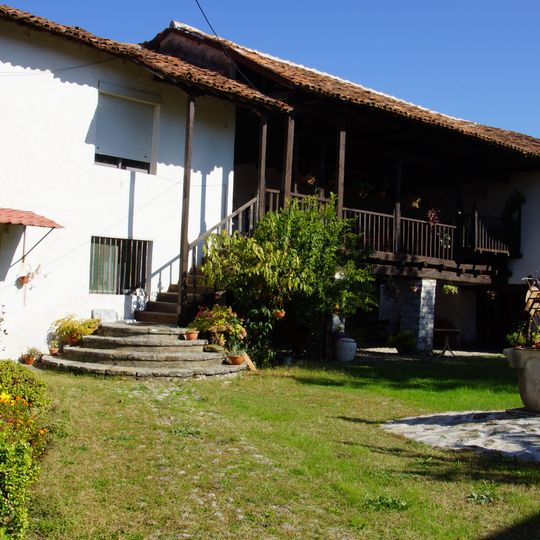 Haus von Pashko Vasa