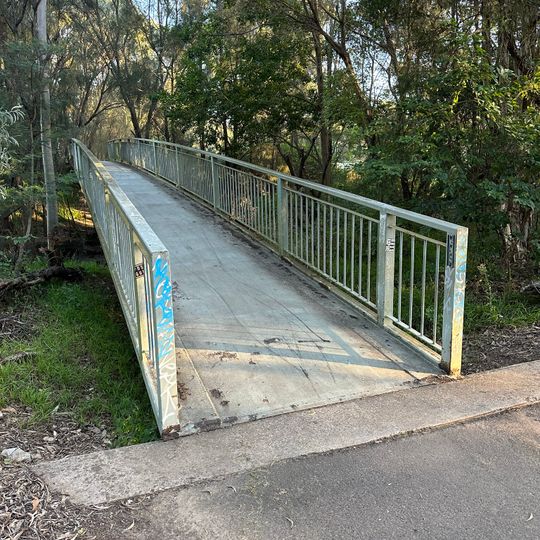 Heron Park footbridge