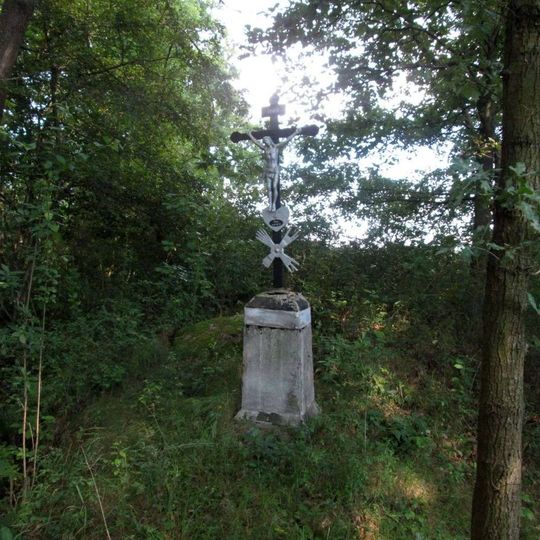 Kříž východně od Bezděkovce