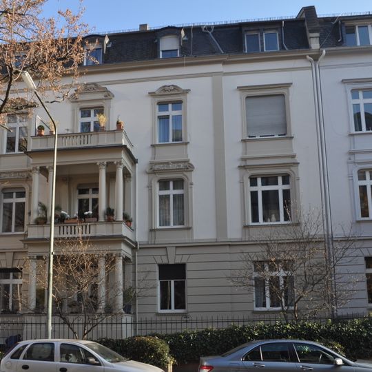 Haus Schumannstraße 64
