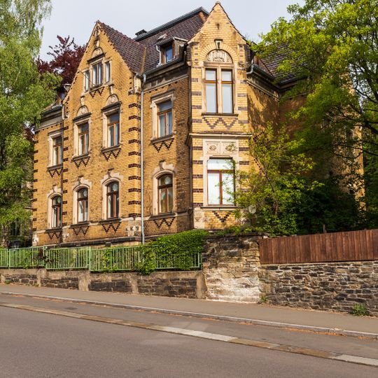 Villa Dr.-Külz-Straße 6