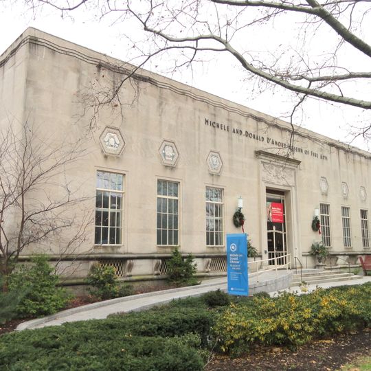 Michele & Donald D'Amour Museum of Fine Arts