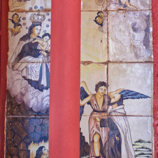 Retablo cerámico de la Virgen del Carmen