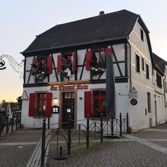 Au Cheval Noir