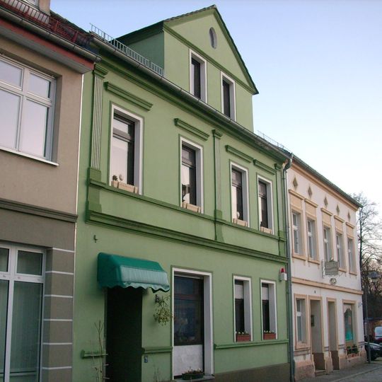 Wohnhaus in geschlossener Bebauung Badergasse 1