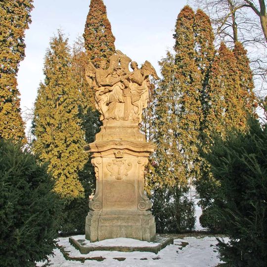 Sousoší sv. Jana Nepomuckého s anděly