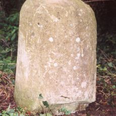 Milestone, London Road; Milton Common, W of Belfry Hotel, opp. Old London Road