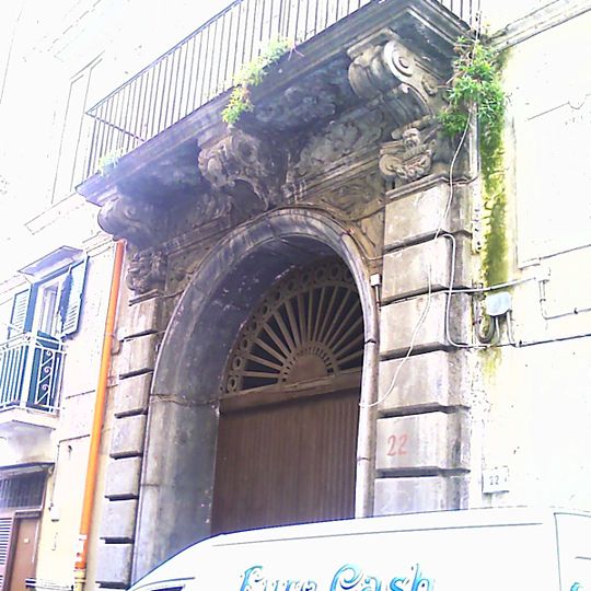 Palazzo Terralavoro