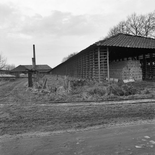 Steenfabriek De Werklust: Droogloods aan de noordzijde van de vormloods