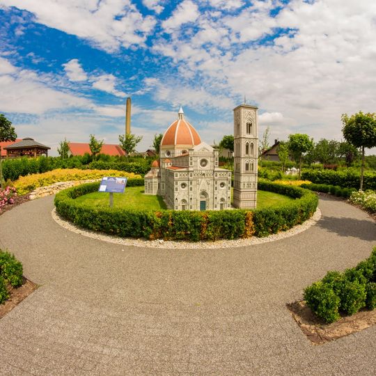 Park Miniatur Olszowa