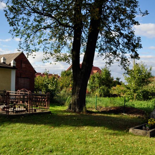 Cmentarz przykościelny w Osielsku