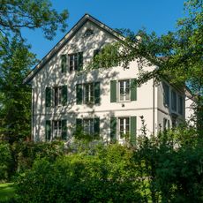 Dr. Obrist residential building