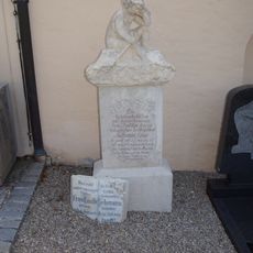 Grabmal In Konstein in Wellheim